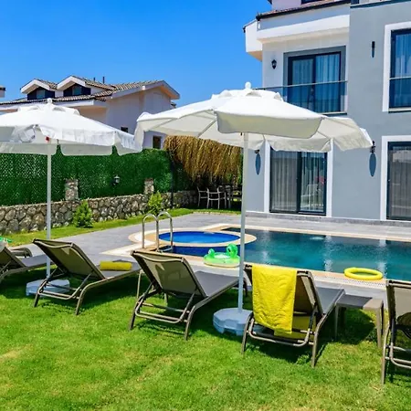 Atlantis - 4 Bedroom In Hisaronu 厄吕代尼兹