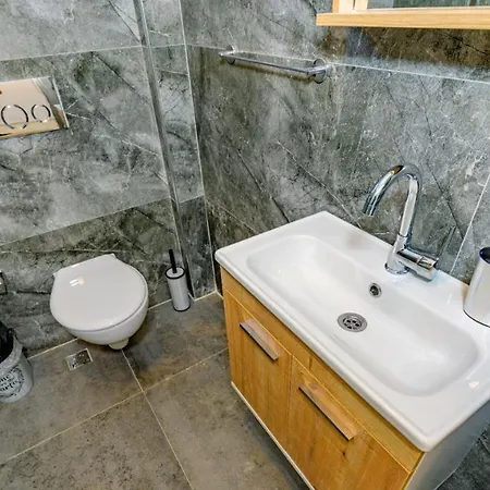 Atlantis - 4 Bedroom In Hisaronu אולודניץ